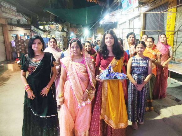 श्री पाश्र्वनाथ दिगंबर जैन मंदिर में सिद्धचक्र महामंडल विधान का समापन आज