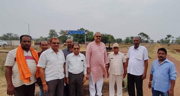मुख्यमंत्री ने गुंडरदेही क्षेत्र के किसानों  के साथ किया छल-अभिषेक शुक्ला