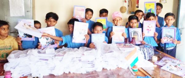 शाला प्रवेश उत्सव पर  विभिन्न कार्यक्रम