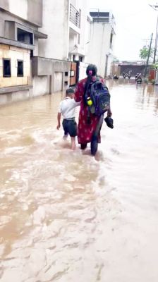 तीन दिनों की बारिश से जन जीवन हुआ प्रभावित
