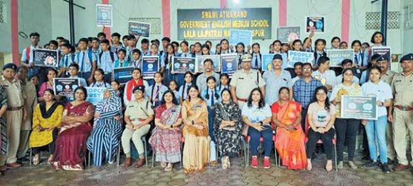 नशे के खिलाफ लोगों को किया जागरूक