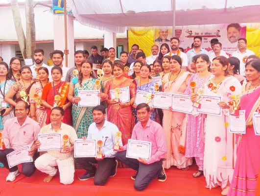 समर कैंप और छलांग के शिक्षकों का सम्मान