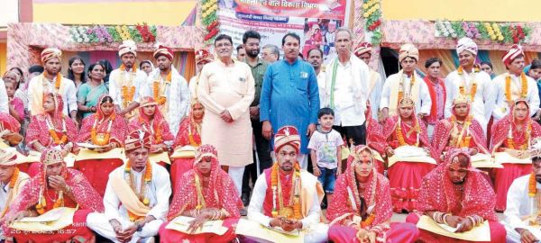 29 जोड़े बंधे परिणय सूत्र में