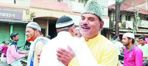बारिश के चलते बकरीद  पर मस्जिदों में नमाज