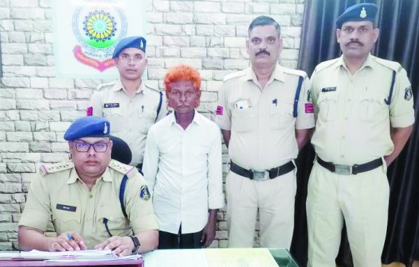 फरार आरोपी ओडिशा से गिरफ्तार