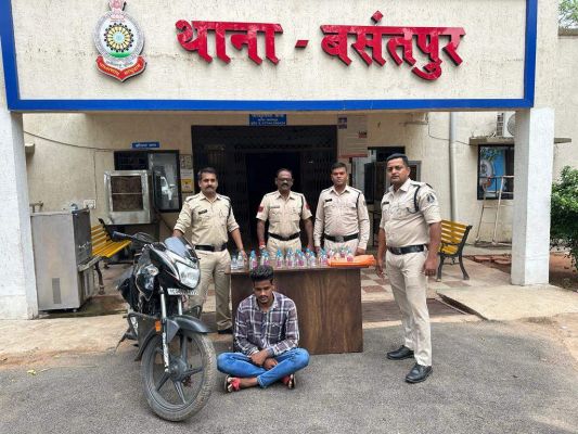 37 पौवा के साथ आरोपी पकड़ाया