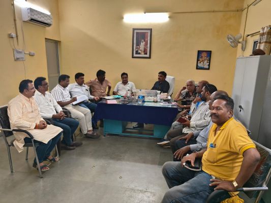 सामूहिक अवकाश के आवेदन जमा होने लगे दफ्तरों में 