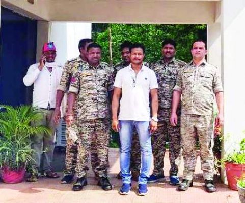 नौकरी लगाने व बोर खनन के लिए काम दिलाने के नाम पर धोखाधड़ी, गिरफ्तार