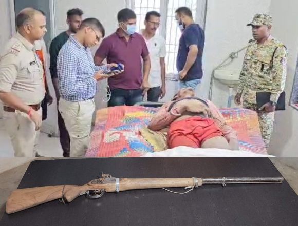 जंगली सुअर का शिकार करने गए ग्रामीण की गोली लगने से मौत, आरोपी गिरफ्तार