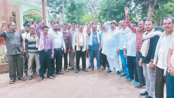 विस उपाध्यक्ष नेताम कार्यकर्ताओं से रूबरू हुए