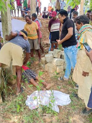 पम्प मशीन के लिए तार  जोड़ते करंट से मौत