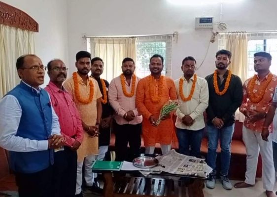 समाज को सुदृढ़ व मजबूती देने पर जोर