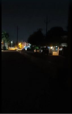 लाखों की स्मार्ट रोड और अंधेरा