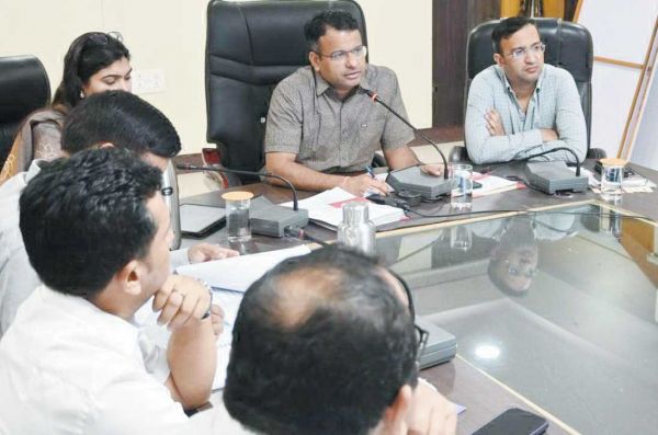 तहसीलदार के रीडर की रुकी एक वेतन वृद्धि