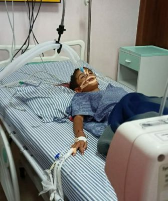 गिट्टी खदान में ब्लास्टिंग, दो सौ मीटर दूर स्कूल में छात्रा पर गिरा पत्थर, गंभीर