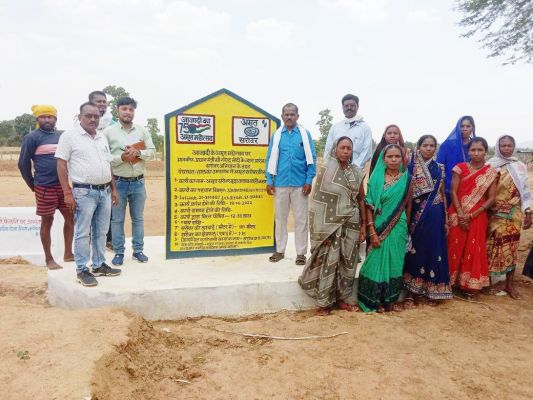 अमृत सरोवर से ग्रामीण हो रहे लाभान्वित  तालाबों का हो रहा सौंदर्यीकरण