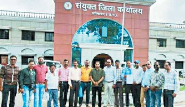 18 व 31 को धरना प्रदर्शन के लिए शिक्षक संघर्ष मोर्चा ने सौंपा ज्ञापन