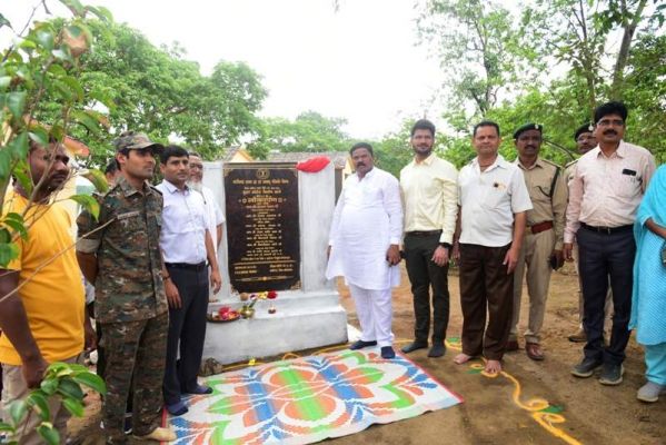 निरा छिंदली में 3 नलकूपों का होगा खनन, गौठान के लिए उपलब्ध कराई जाएगी भूमि