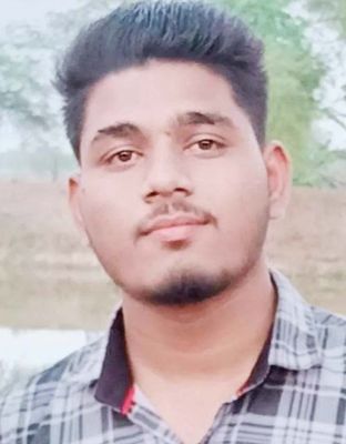बस-ट्रेलर में भिड़त, घायल बस चालक की मौत  