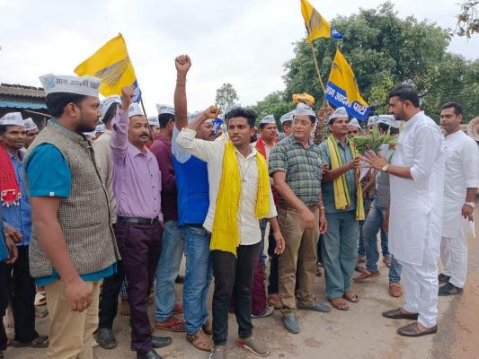 छत्तीसगढ़ में आप की सरकार बनने पर आम लोगों को फायदा दिलाया जाएगा-निरंजन 