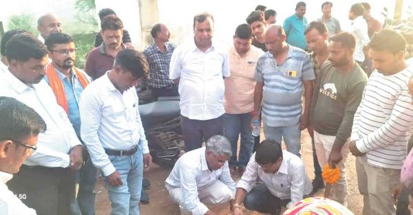  कांग्रेस सरकार ने जनता की आंखों में धूल झोंककर अधिकारों का किया हनन-शिवरतन