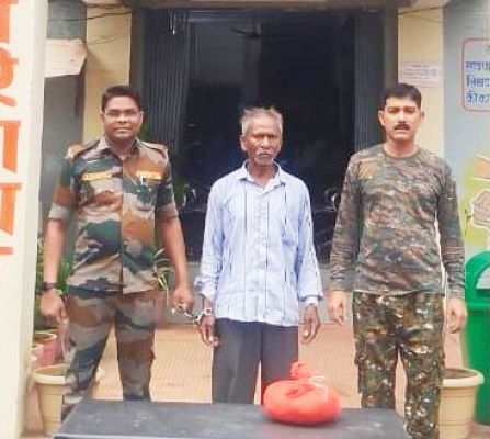 गांजा के साथ आरोपी पकड़ाया