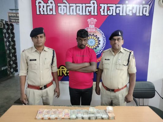 आंध्र के उठाई गिरोह से सवा चार लाख और जब्त