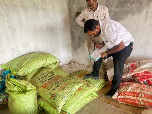 कृषि केन्द्रों का निरीक्षण, 7 को नोटिस