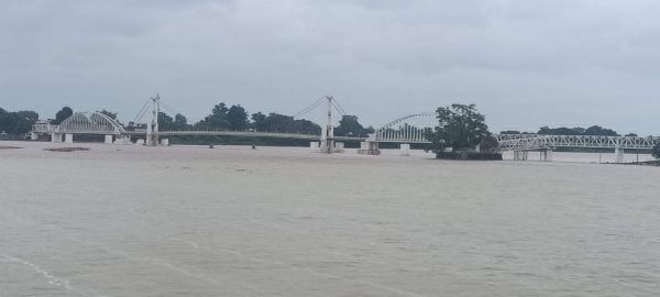 महानदी का जलस्तर बढ़ा, सिकासार जलाशय से छोड़ा गया पानी