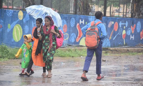 मानसून का ट्रैक बदलने के आसार