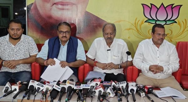 ईडी गोठान घोटाले की भी जांच करे- बृजमोहन