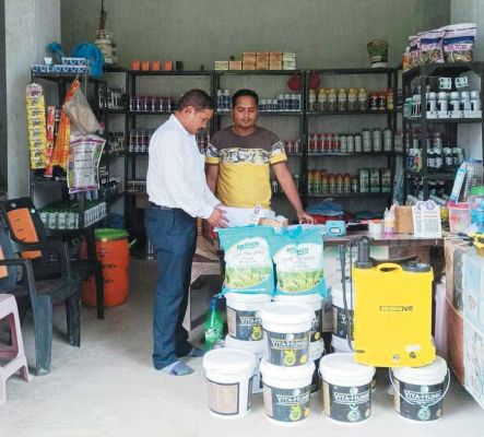 कृषि दुकानों पर कार्रवाई जारी, 2 को नोटिस