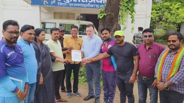 शहर में अपराधों की संख्या में हो रही बढ़ोत्तरी, फेरीवालों को परिचय पत्र जारी करने की मांग