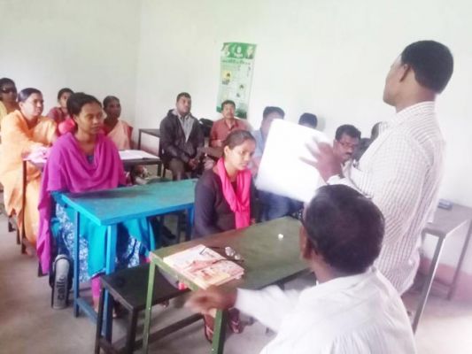 संकुल स्तरीय समीक्षा बैठक का आयोजन