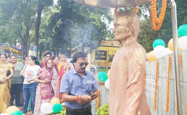  जयंती पर स्वतंत्रता सेनानी जगदीश प्रसाद नामदेव को किया याद