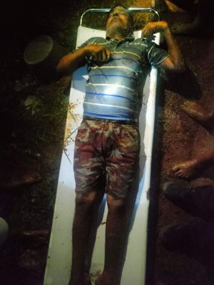 खाद लेकर खेत गए किसान दंपत्ति की करंट से मौत 