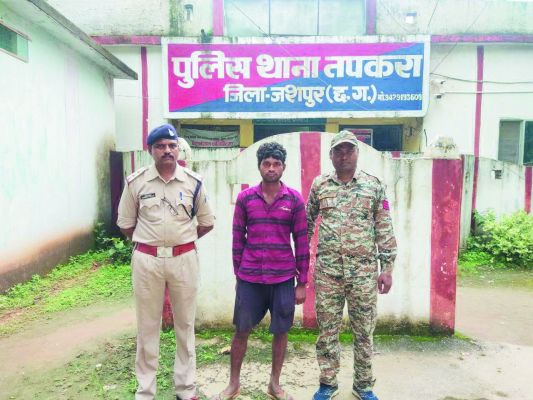  पासबुक मांगा नही देने पर पहले माँ को पीटा फिर पिता की हत्या कर दी, आरोपी बंदी