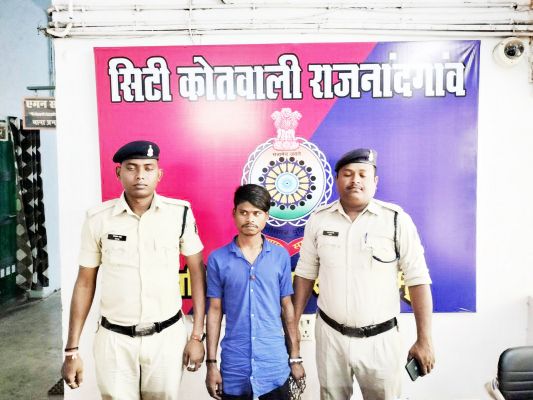 फरार वारंटी रायपुर  में पकड़ाया