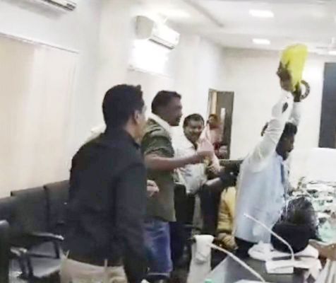 15वें वित्त आयोग की राशि वितरण  में सौतेला व्यवहार का आरोप