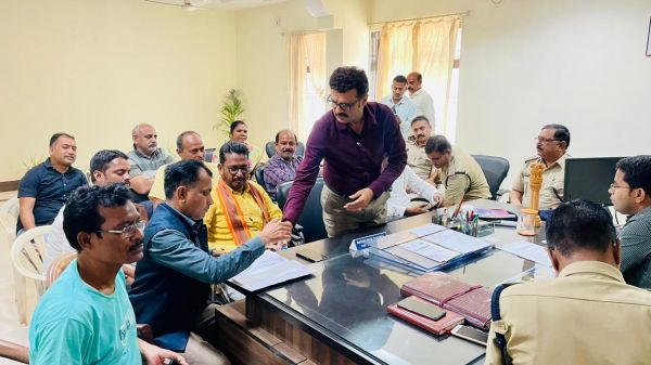 शहर से डम्पिंग यार्ड बंद करने  निगम प्राथमिकता से निर्णय लें - संजय