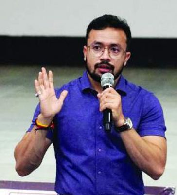छात्रों को बताए सफलता के मंत्र 