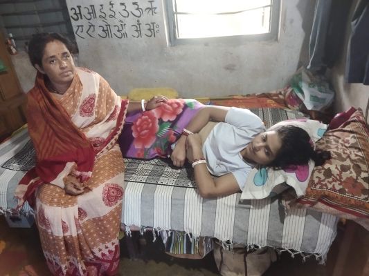 जनपद सदस्य की बहू ने लगाया  दहेज प्रताडऩा-मारपीट का आरोप 