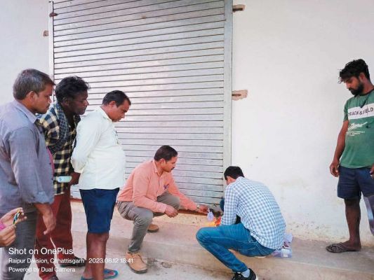 दो खाद-बीज दुकानें सील, दो को नोटिस