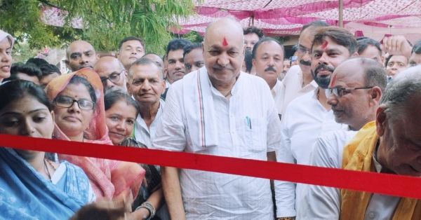 विद्यार्थियों को कॉलेज पढ़ाई के लिए घर छोडऩे से मुक्ति मिलेगी-रविन्द्र चौबे