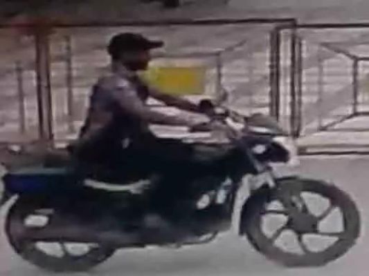 मॉल की पार्किंग से बाइक  चुराने वाला गिरोह सक्रिय