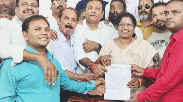 नांदगांव महापौर ने की दावेदारी