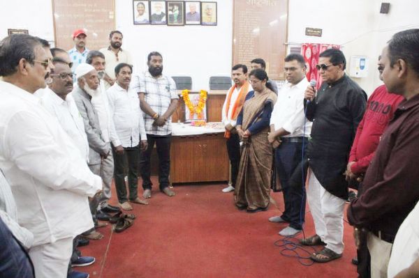 पूर्व मंत्री भोजवानी को श्रद्धांजलि