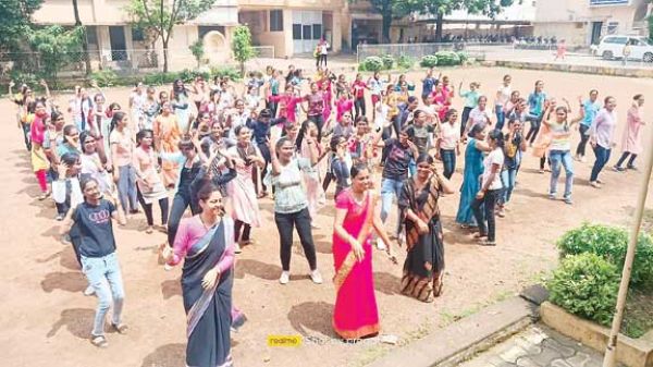 एनएसएस का योग एरोबिक, जुंबा डांस