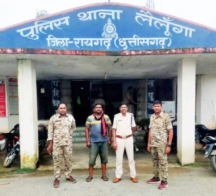 फरार पशु तस्कर गिरफ्तार