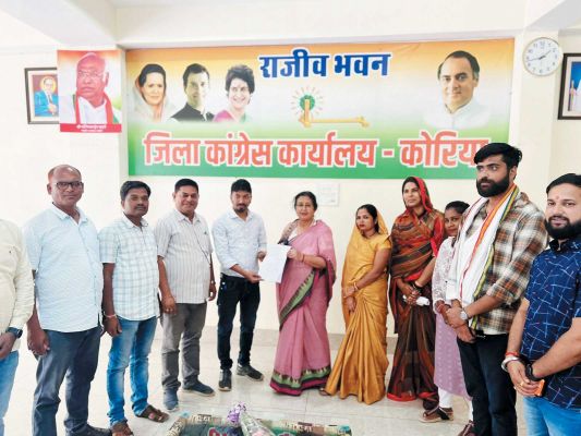 विधायक अम्बिका ने जमा किया विस टिकट के लिए आवेदन